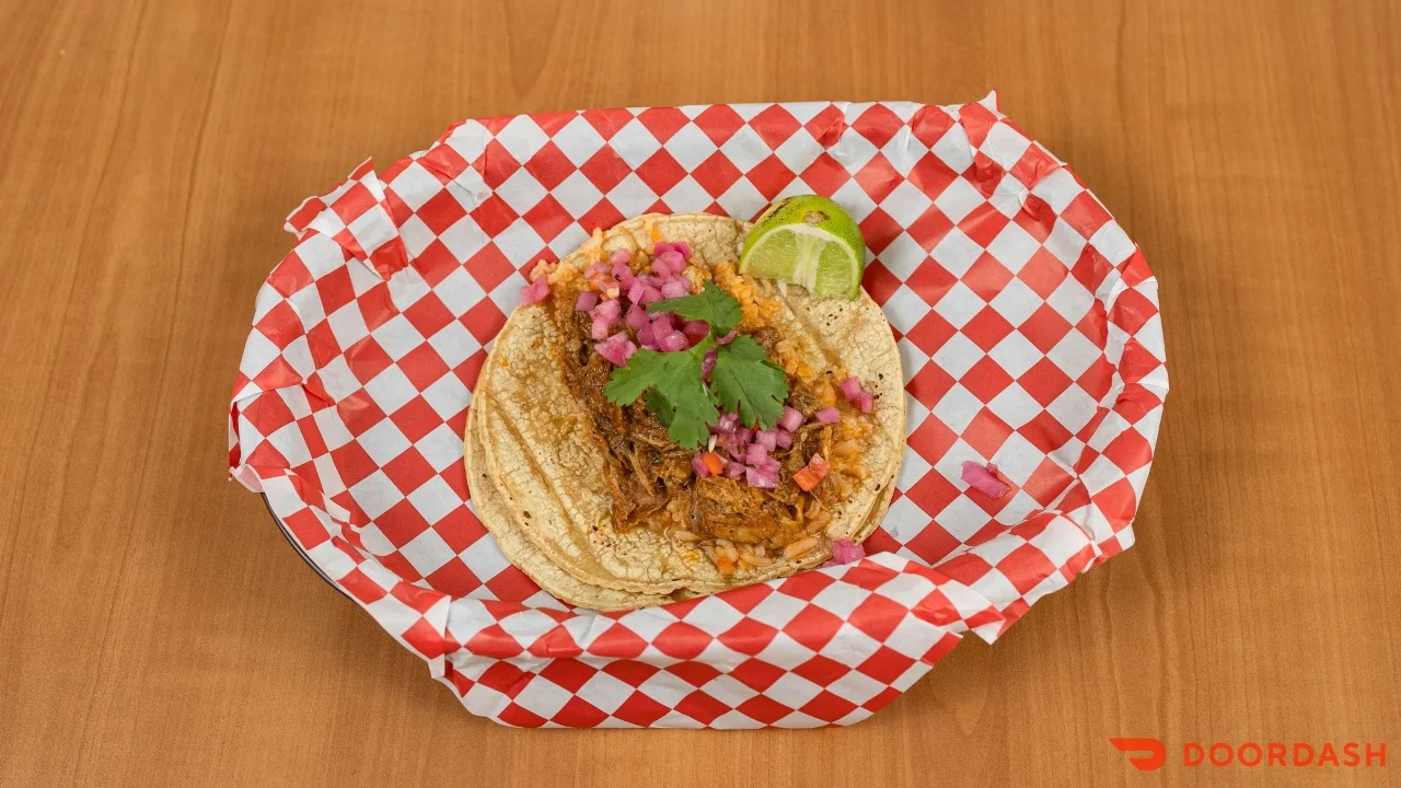 Cochinita Pibil Taco