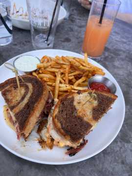 Photo from Justin S.'s review