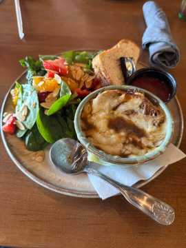Photo from Laura F.'s review