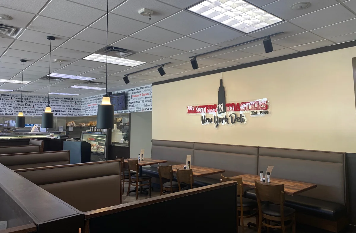 Interior dining area of Roasters ’N Toasters The Falls