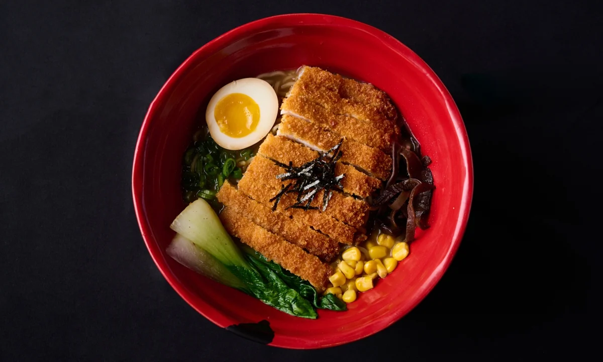 R3. CHICKEN KATSU RAMEN