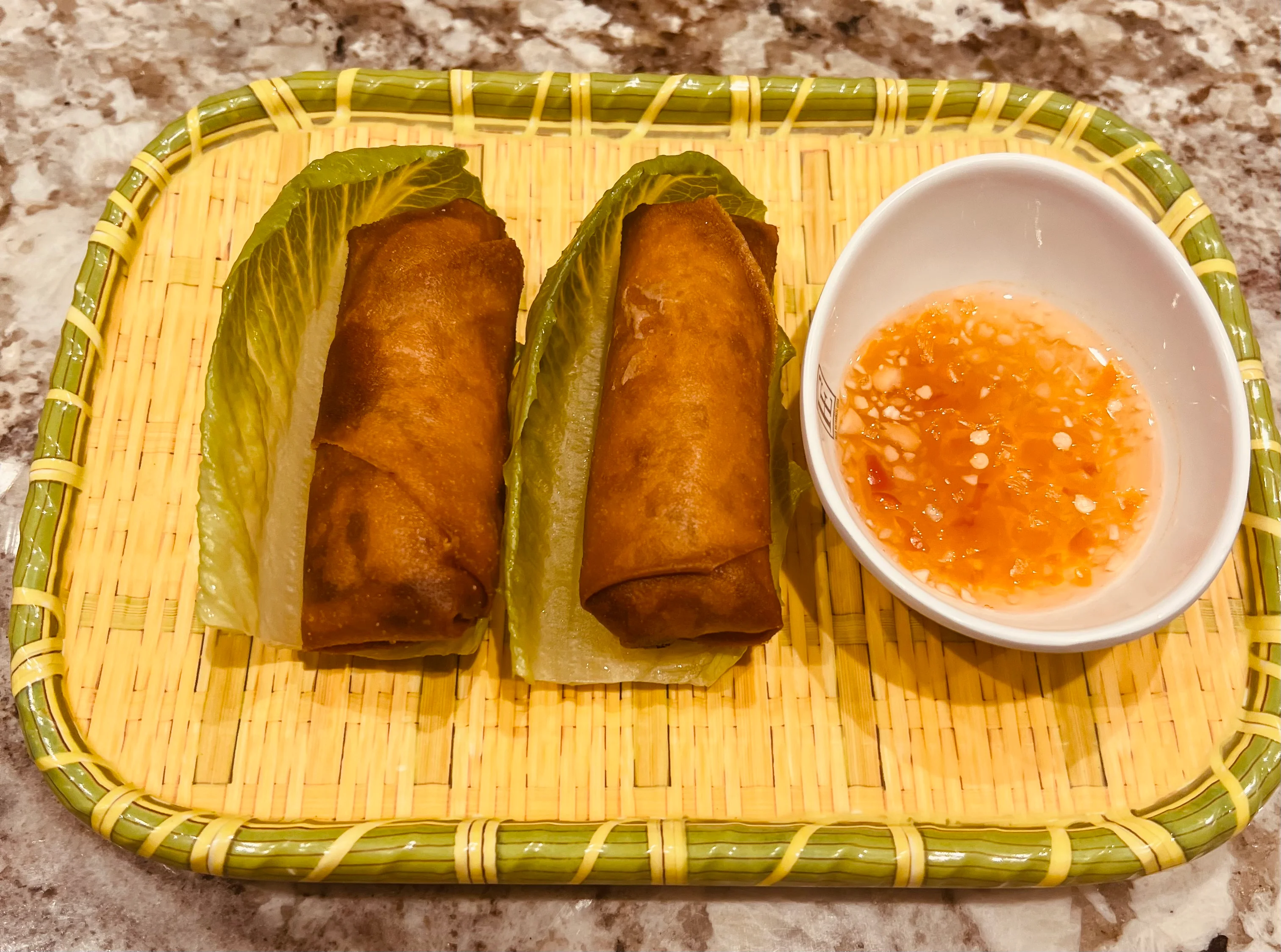 Crispy Vietnamese spring rolls with dipping sauce