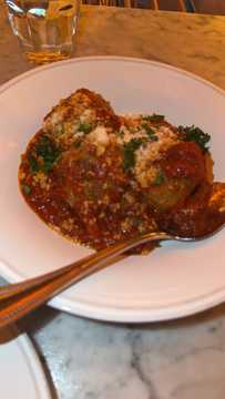 Photo from Silvia L.'s review