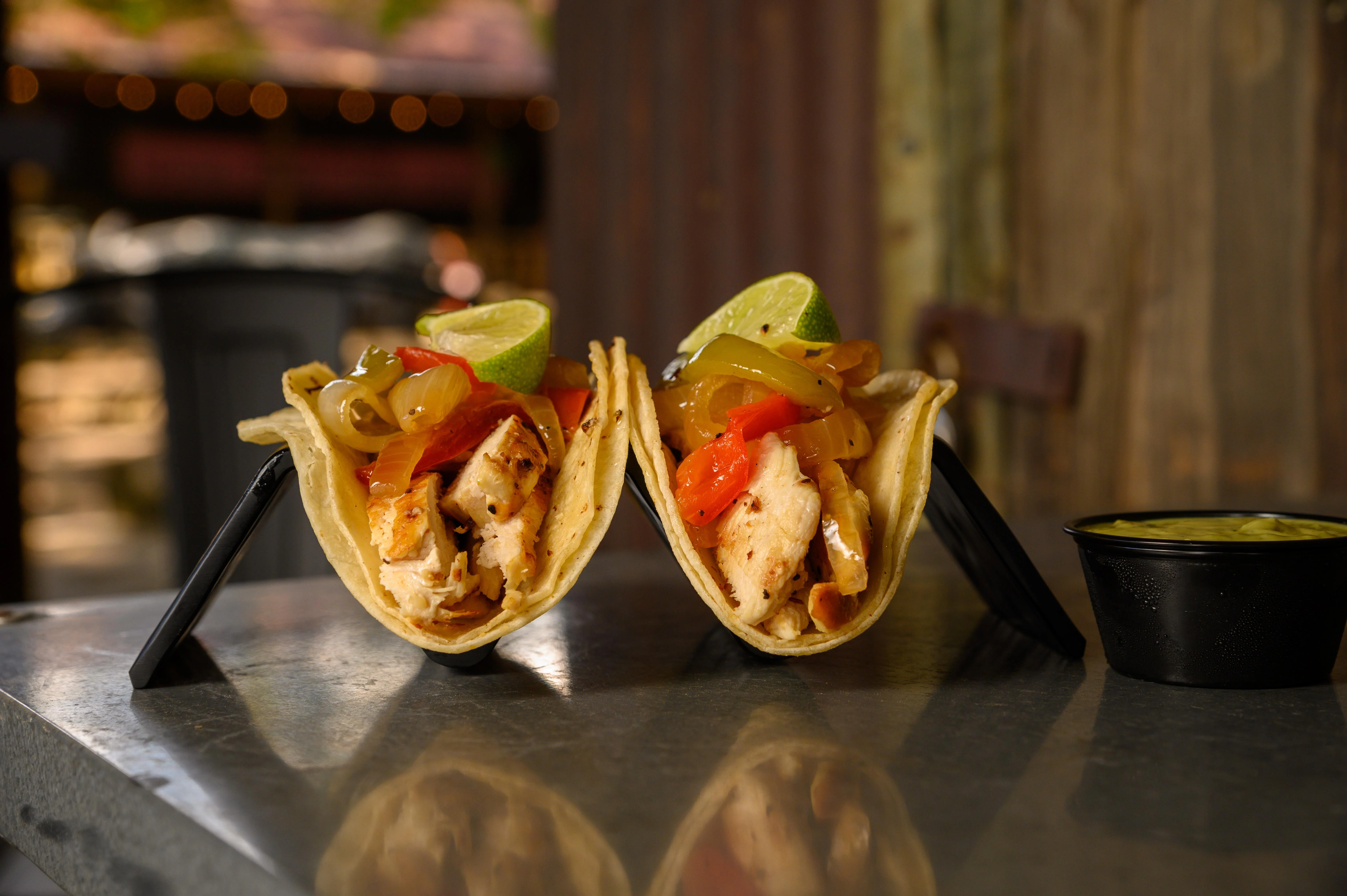 CHICKEN FAJITA TACO