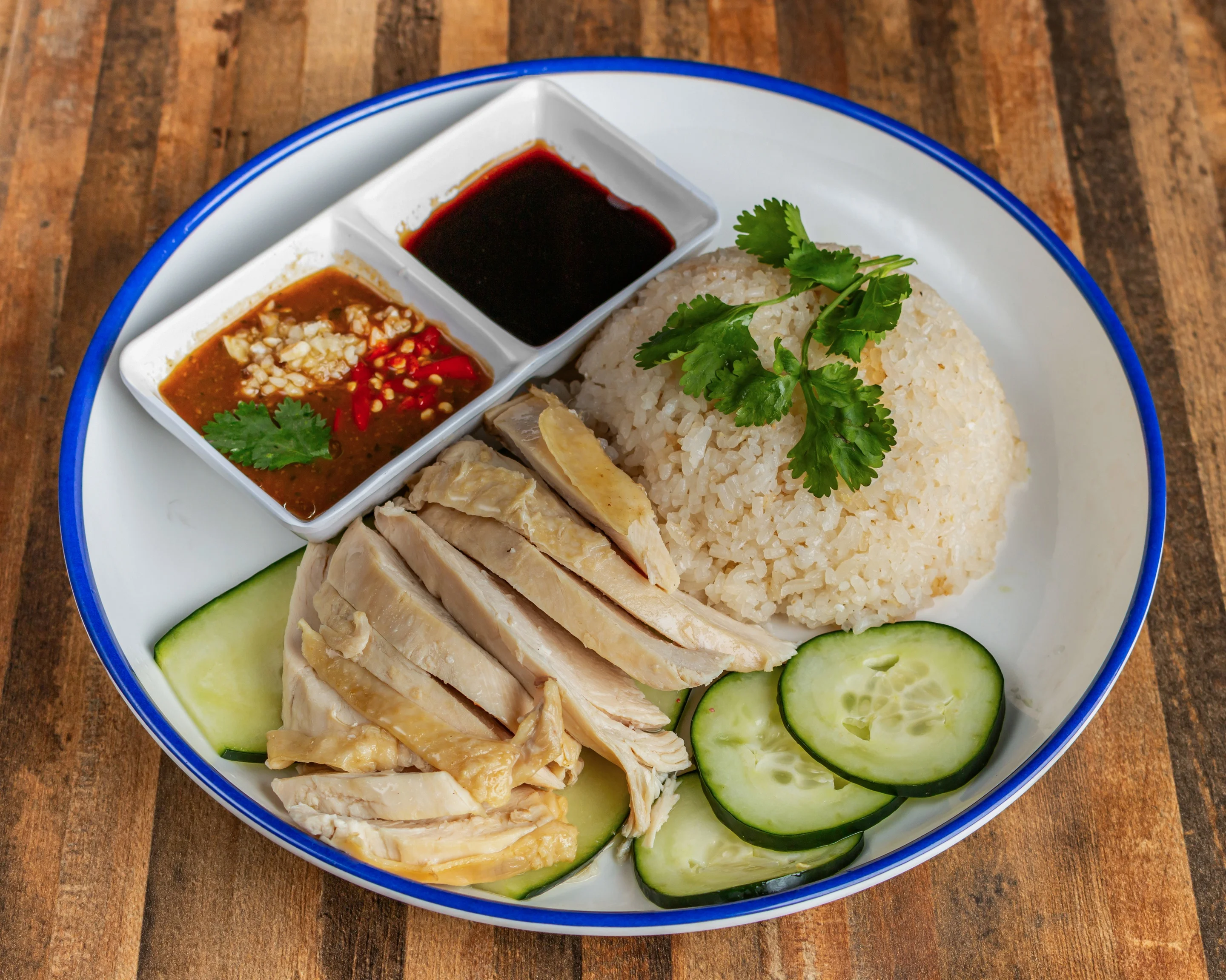 Thai boat noodles with pork and meatballs