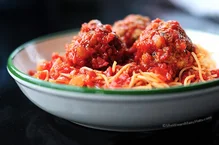 Classic Italian spaghetti and meatballs in marinara sauce