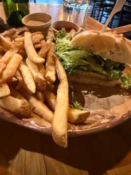 Photo from Rochelle J.'s review
