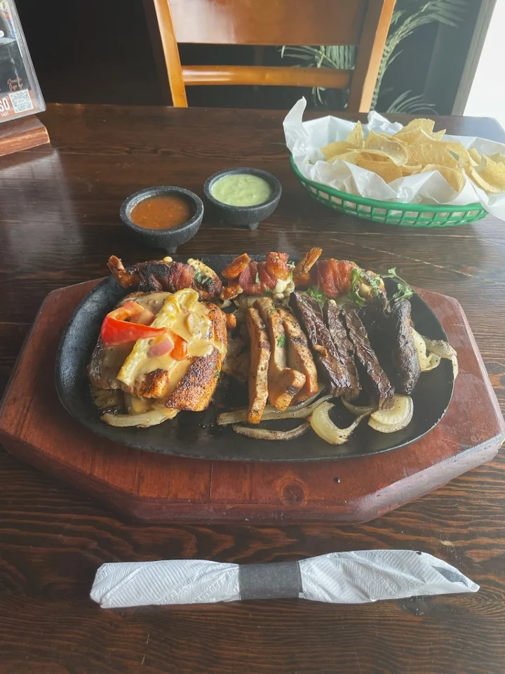 Trio Platter