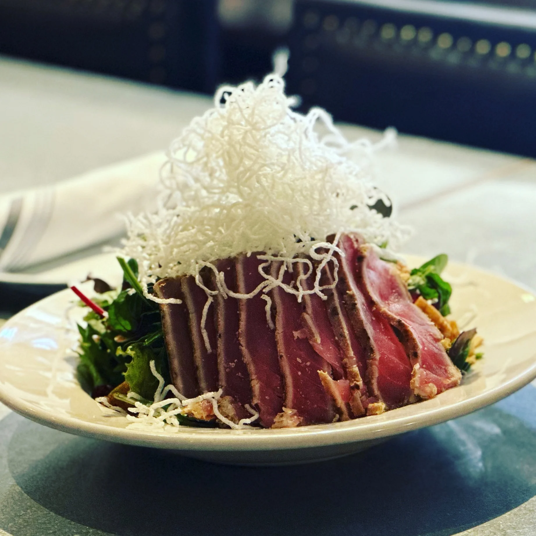 Seared tuna salad with crispy rice noodles