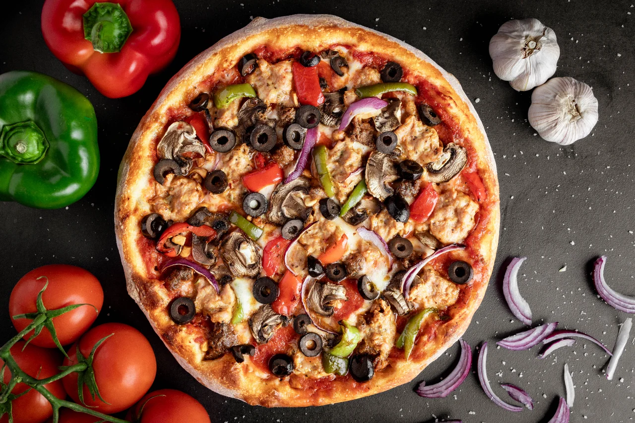 Milano's Pizza & Deli - Reg. Milano’s Famous Antipasto