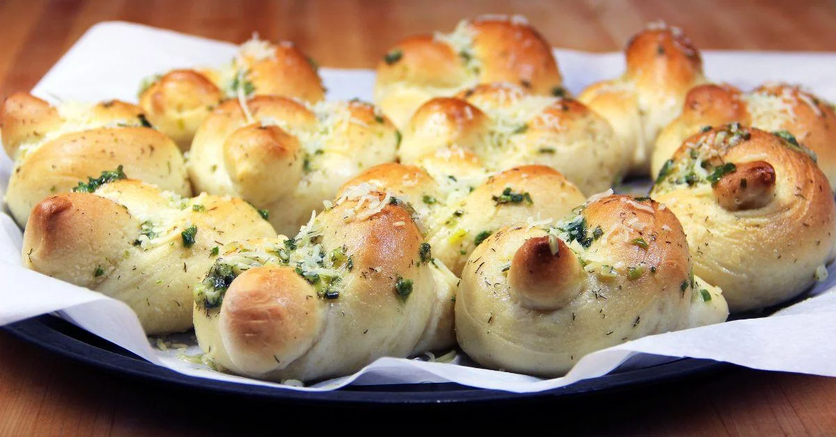 Garlic Knots