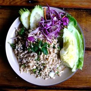 11 Larb