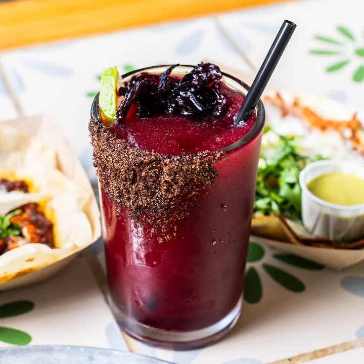 To Go 16 oz La Sancha