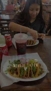 Photo from Mayra S.'s review