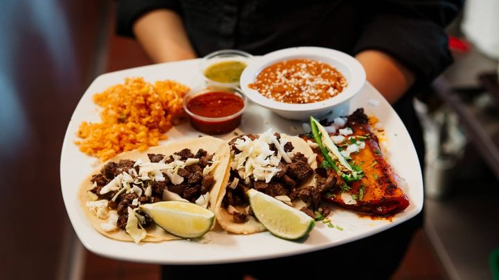 Casa 16 Restaurant 1550 North 16th Street