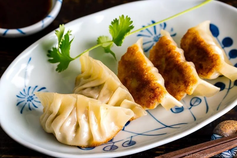 Gyoza (6pc)