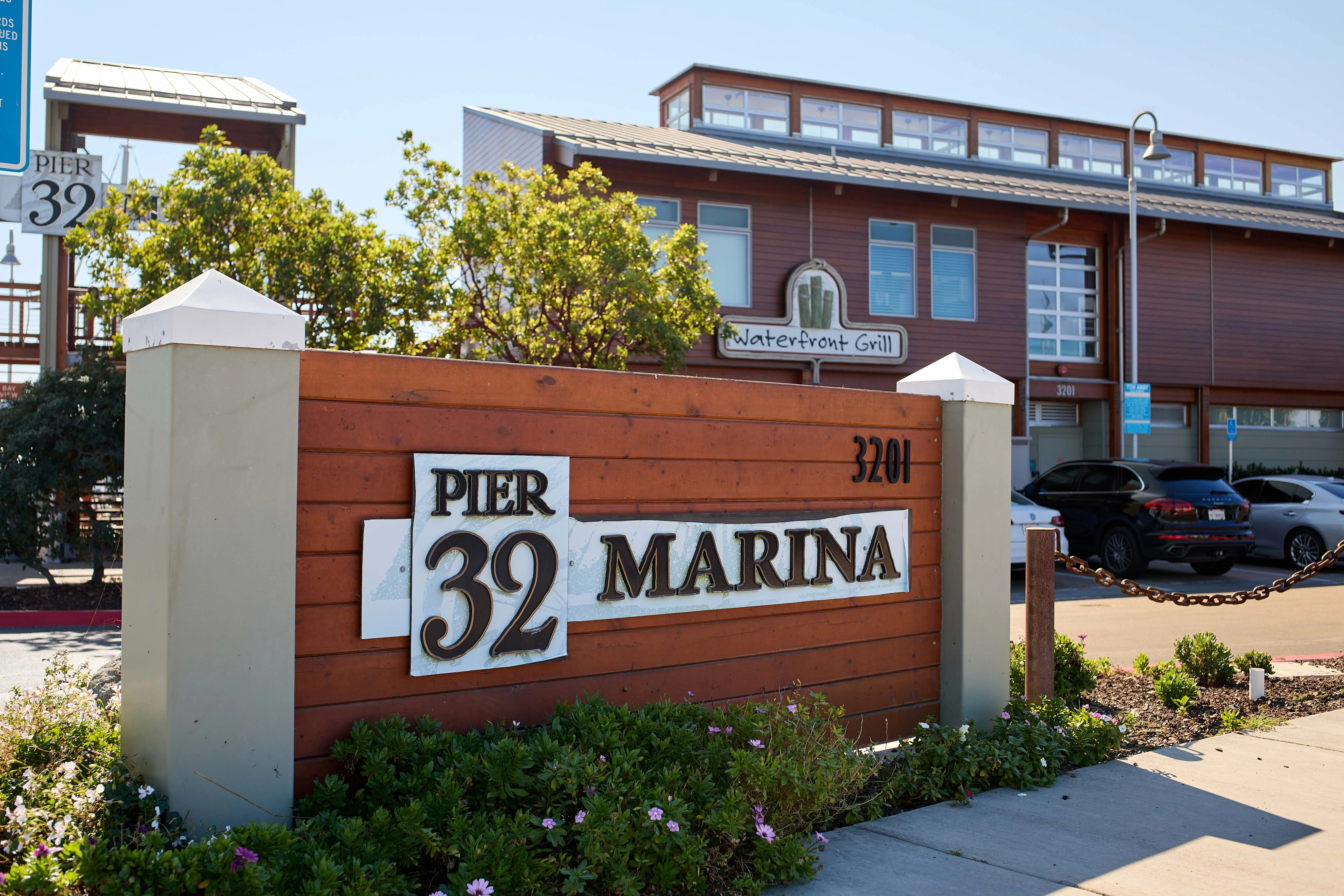 Signage for Pier 32 Marina and Waterfront Grill