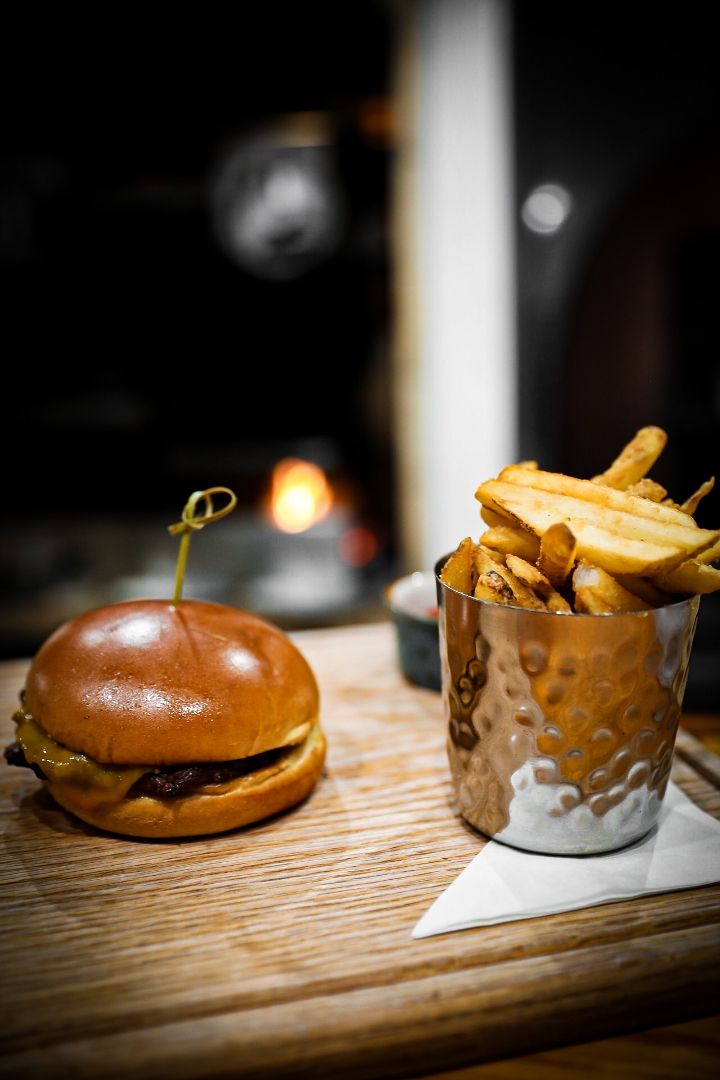 Kid Cheeseburger at Ty’s Roadside Coastal Kitchen