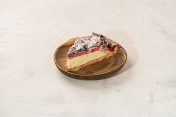 Mixed Berry Cake