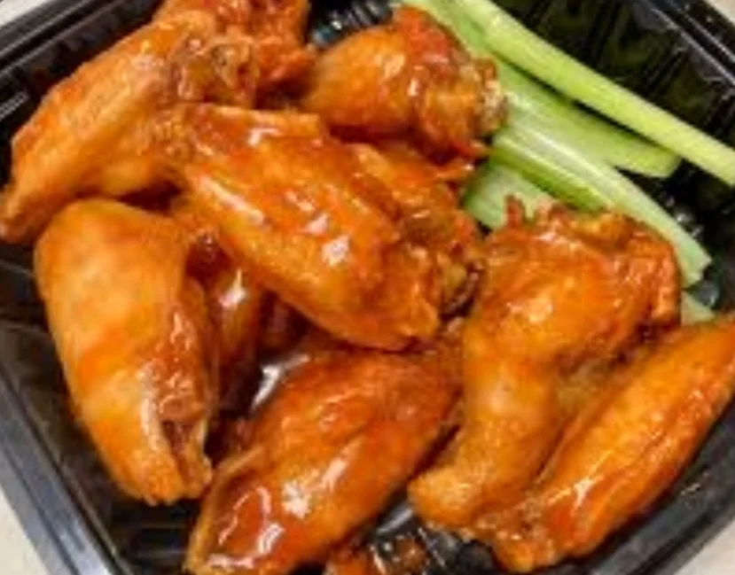 10 boneless wings