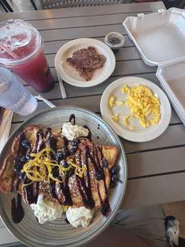 Photo from Arie B.'s review