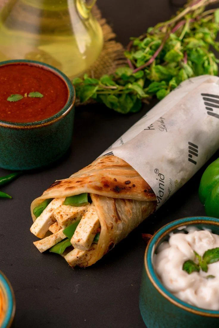 Chilli Paneer Kathi roll (veg)