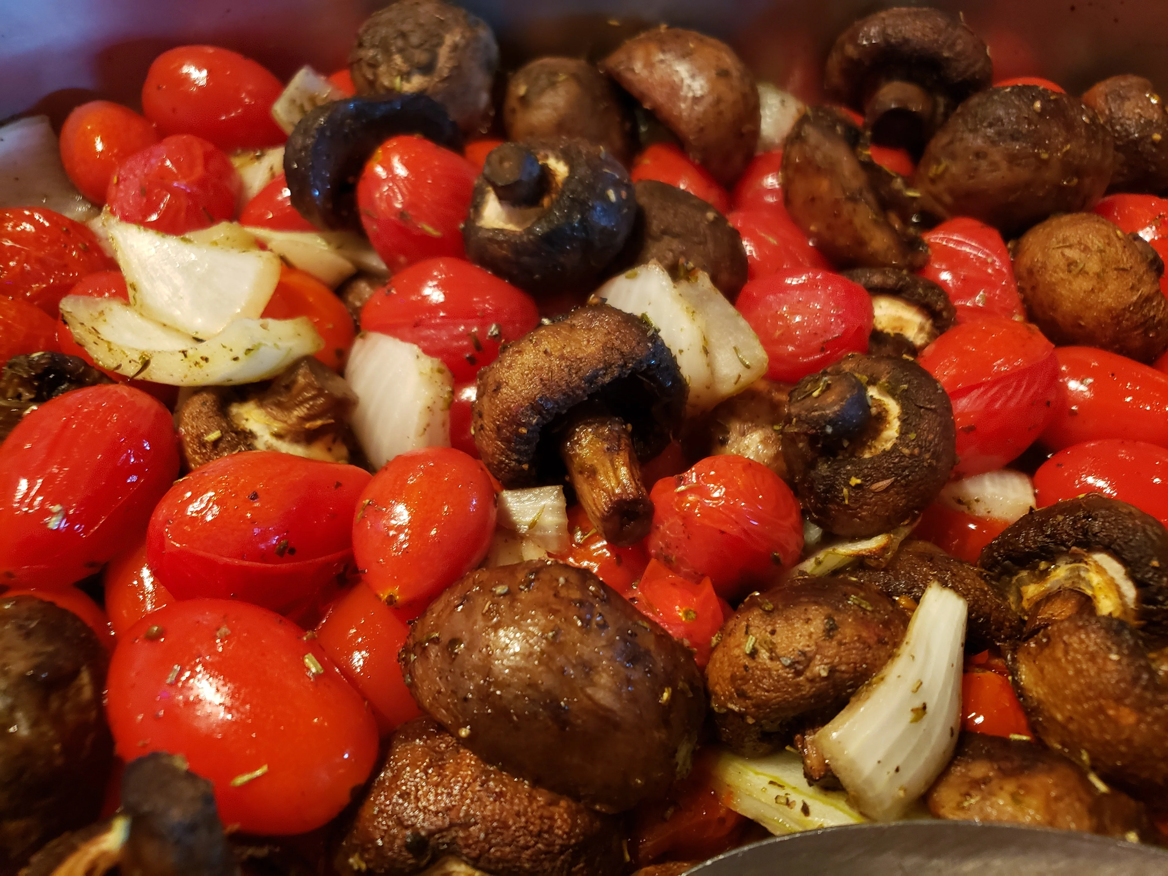 Roasted Mediterranean vegetables with mushrooms and tomatoes