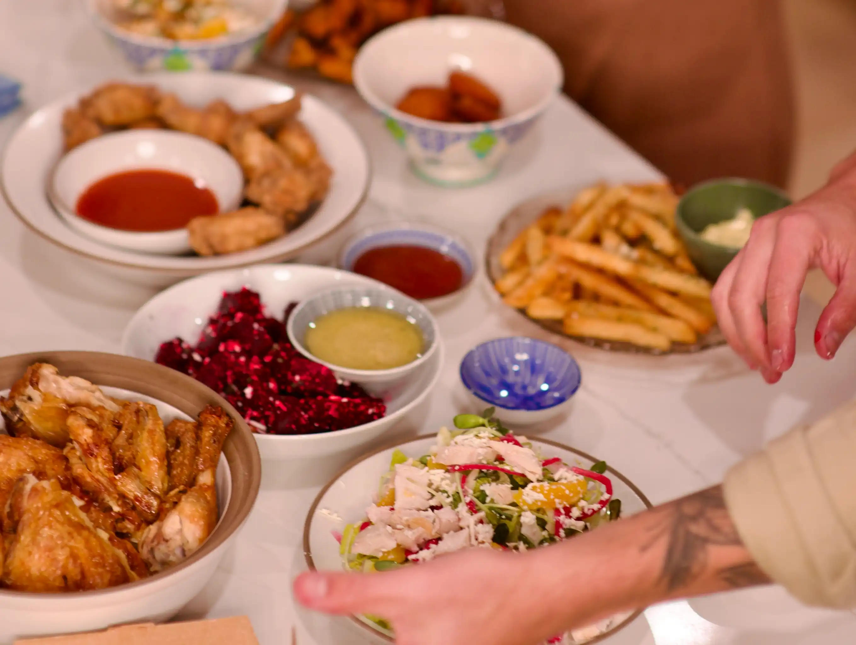 Chicknic food on a table