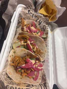 Photo from Siannon S.'s review