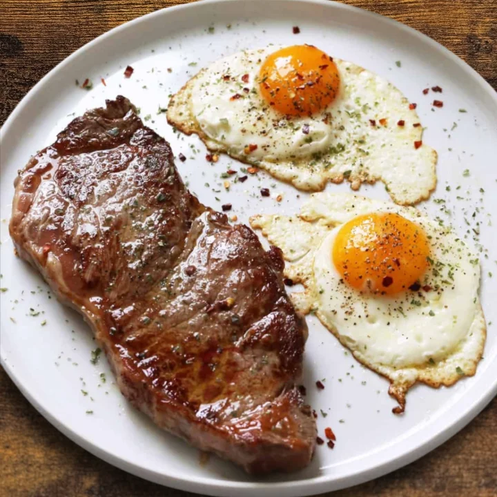 Keto Steak & Egg Brunch