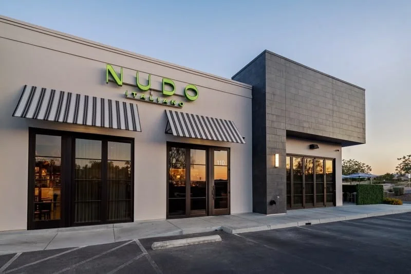 Exterior view of Nudo Italiano restaurant at sunset