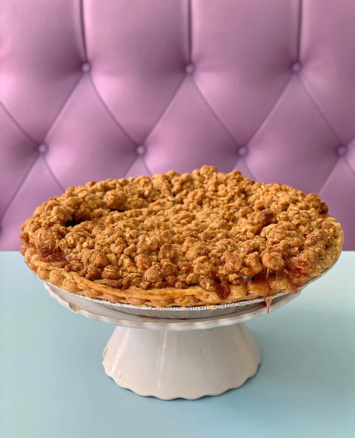 Apple Streusel Pie Whole
