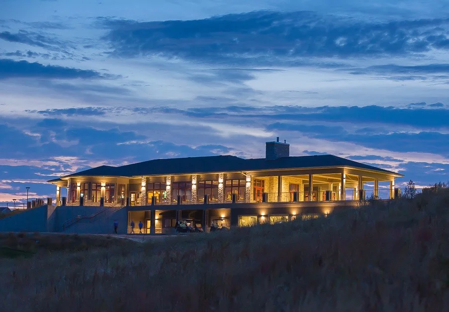 Minot Country Club