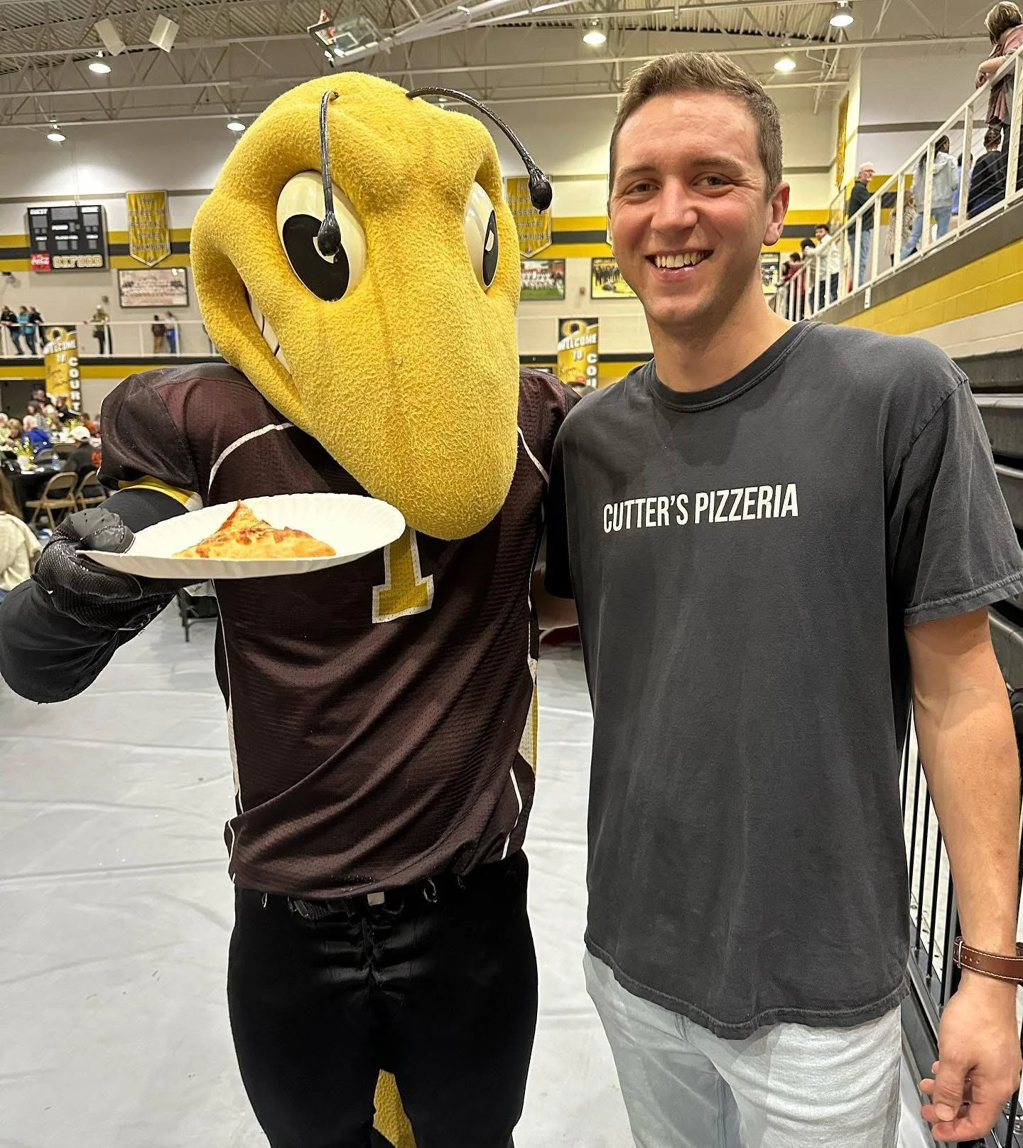 Cutter's Pizzeria in Oxford, Alabama with Oxford High School's Taste of Oxford Event