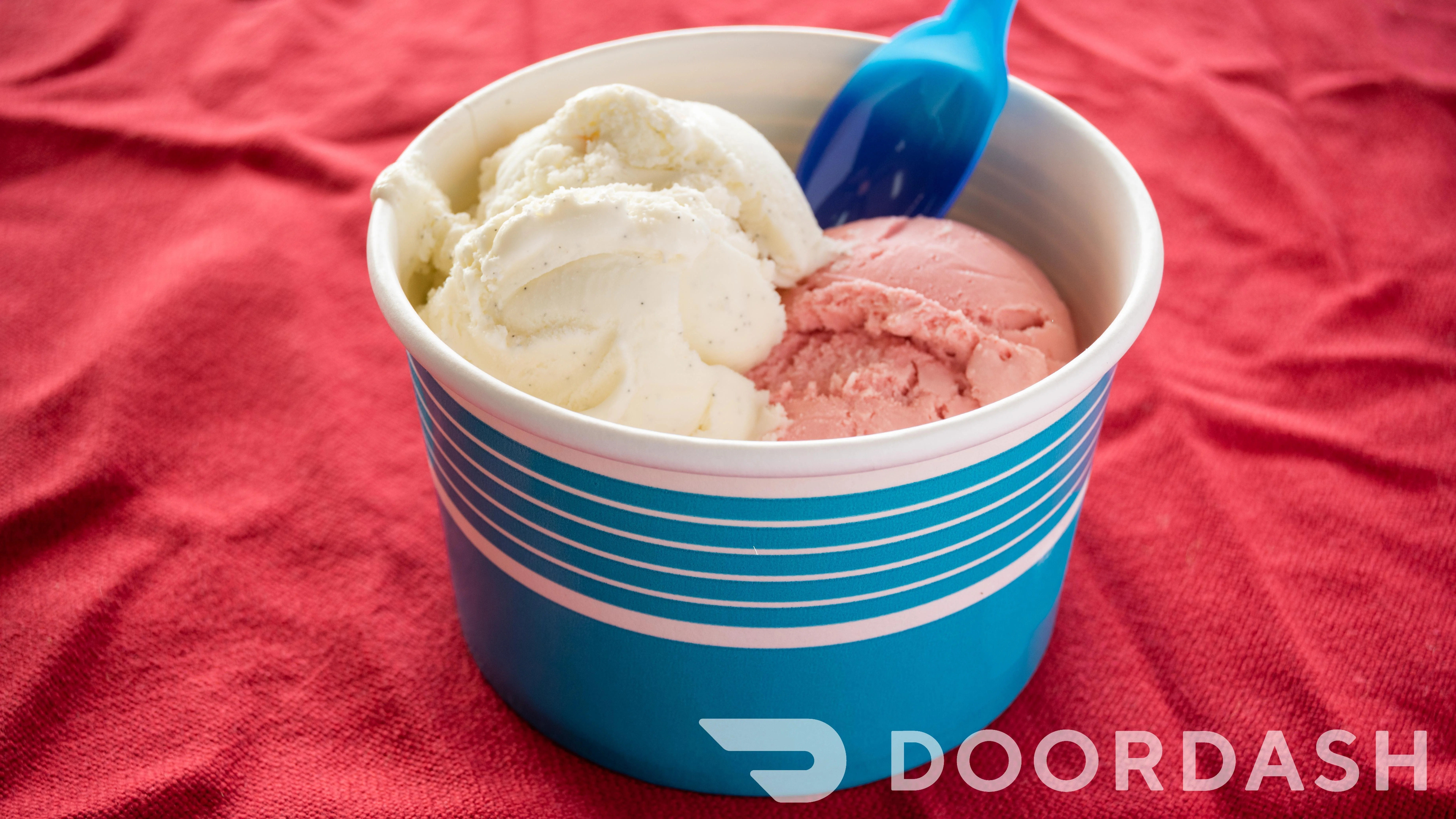 2 Scoops