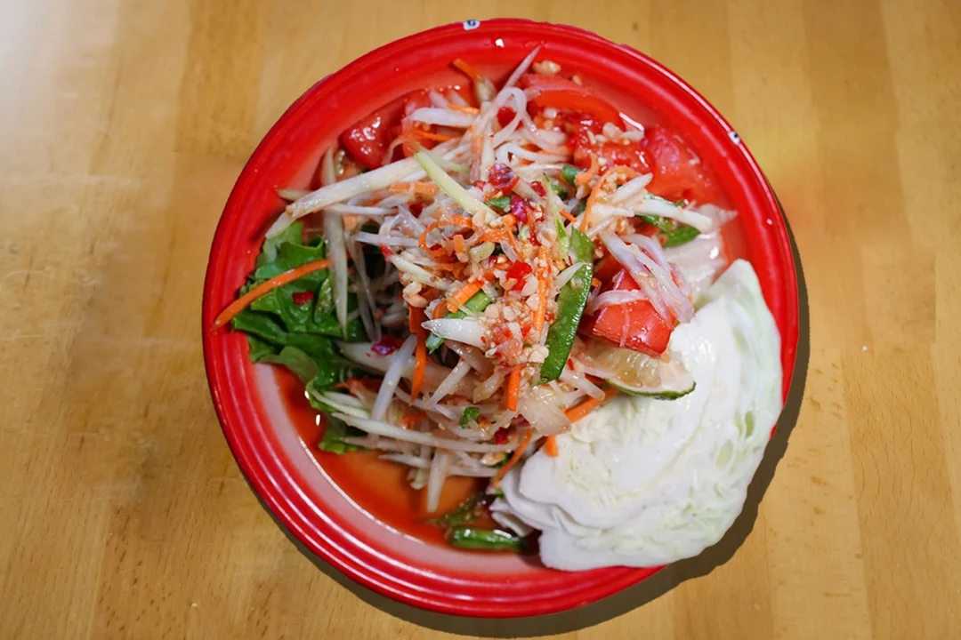 Som Tum Thai