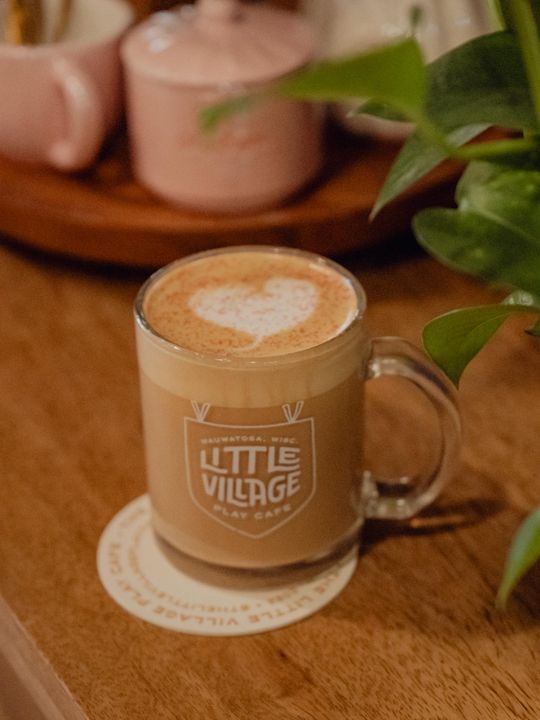 usual pumpkin latte in a little village mug