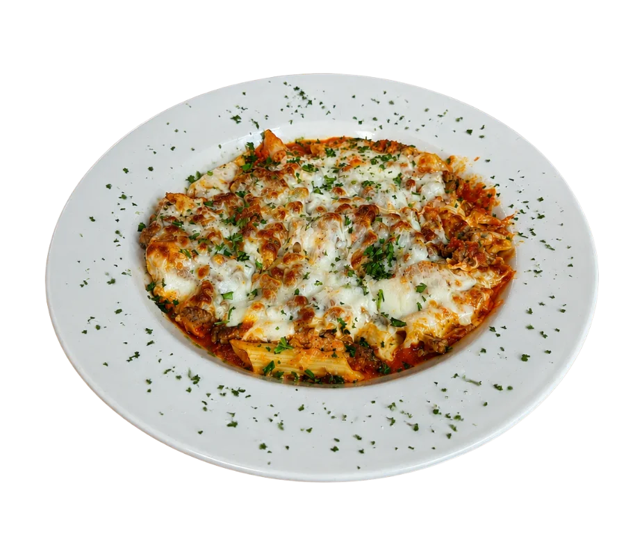Classic Italian spaghetti bolognese with rich meat sauce