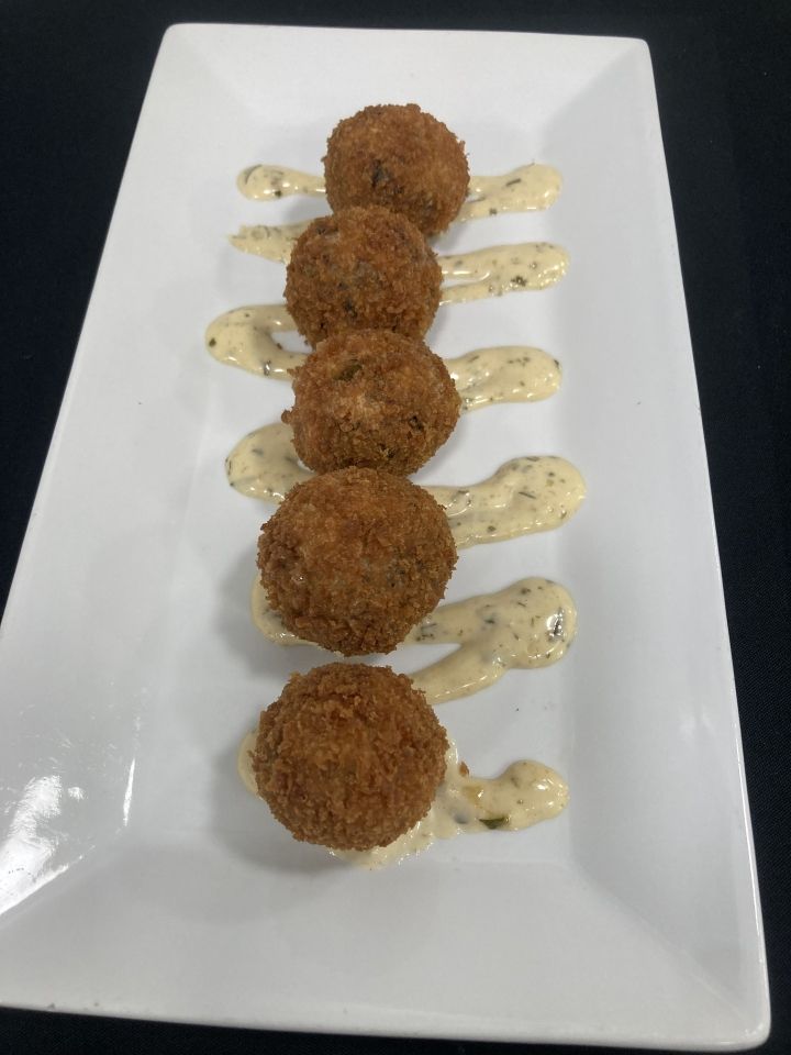 25753 Canal Road - Fried Shrimp & Fish