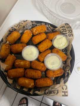 Photo from Dailien C.'s review