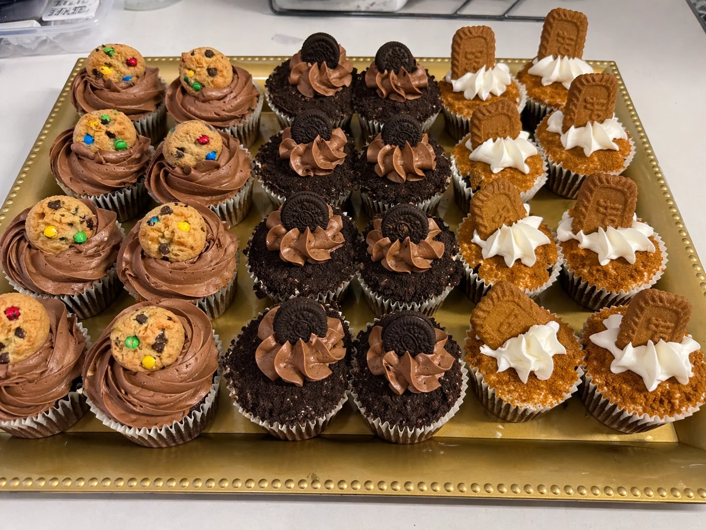 Dozen Cupckae