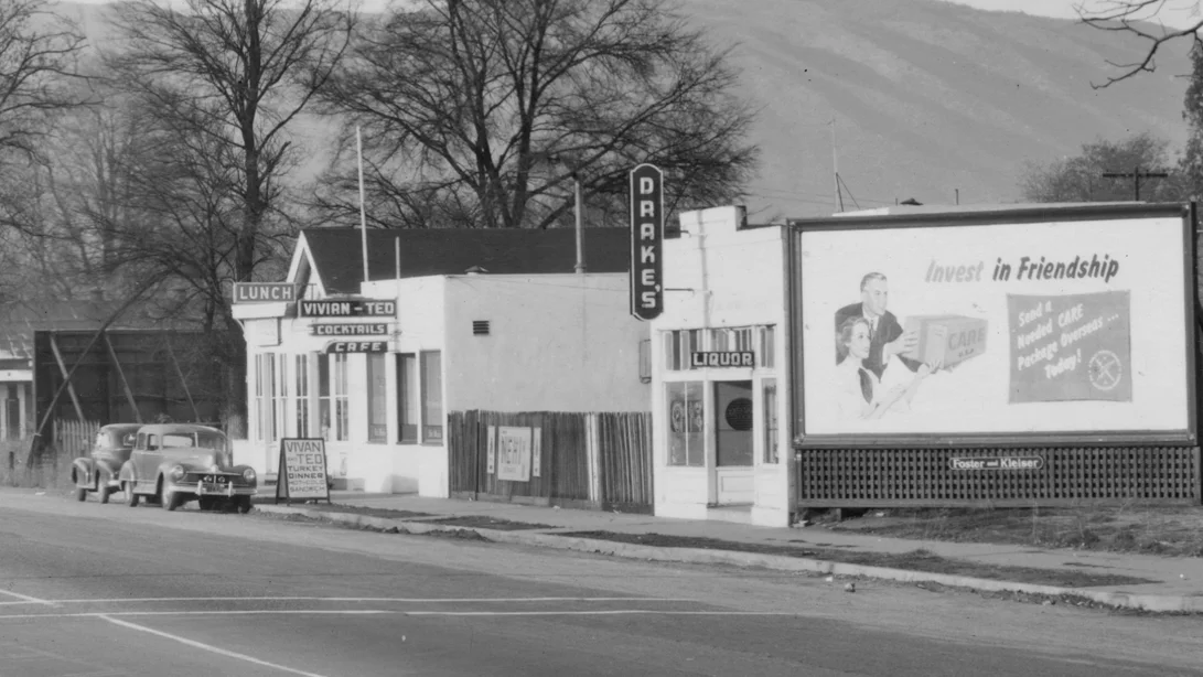 Historic roadside diner and liquor store from mid-20th century