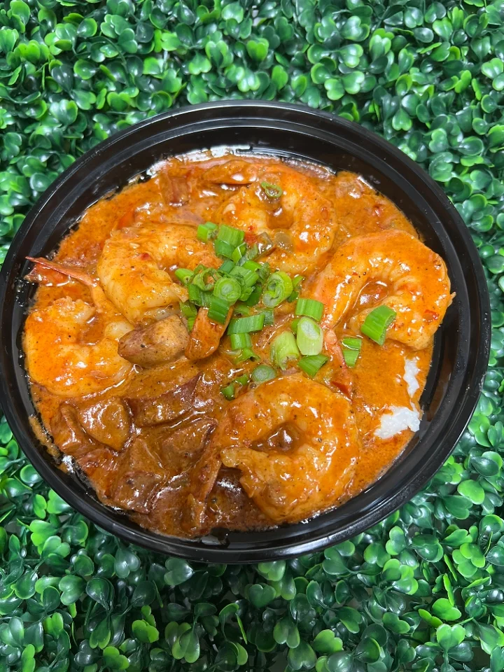 Spicy Shrimp & Grits