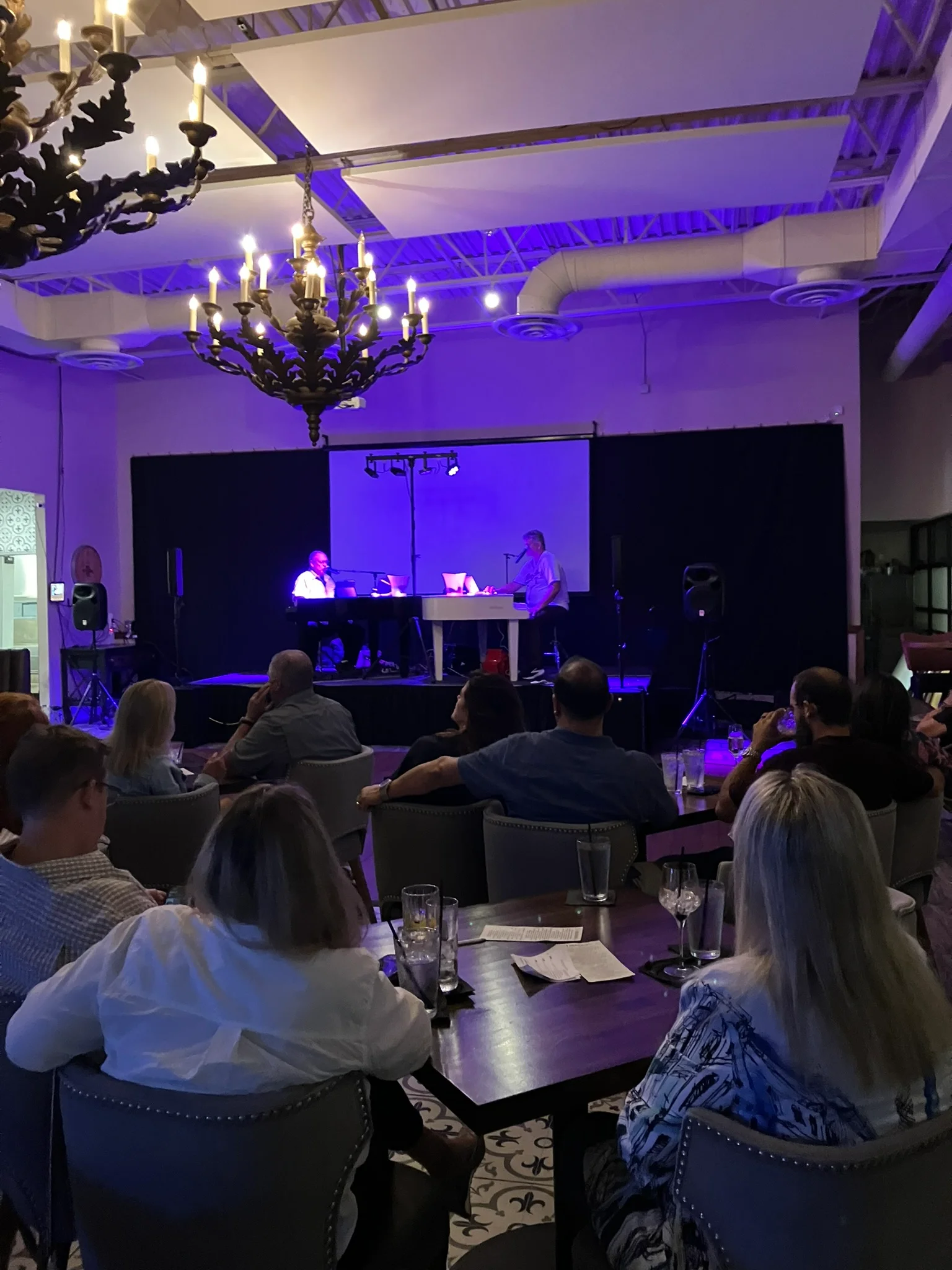Live music performance in a cozy restaurant setting
