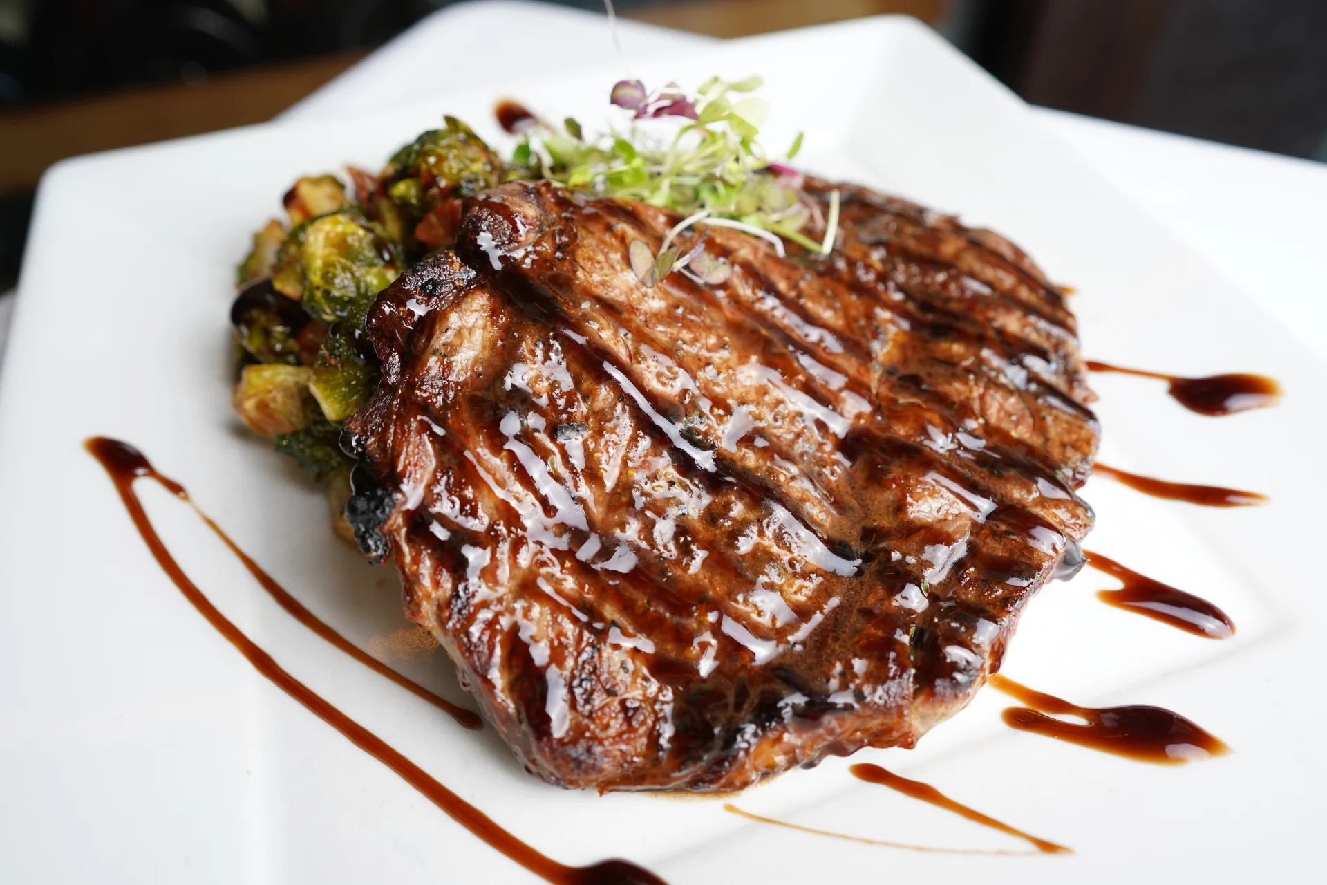 1330 S. Fern Street - SMOKED PRIME RIB MEAL