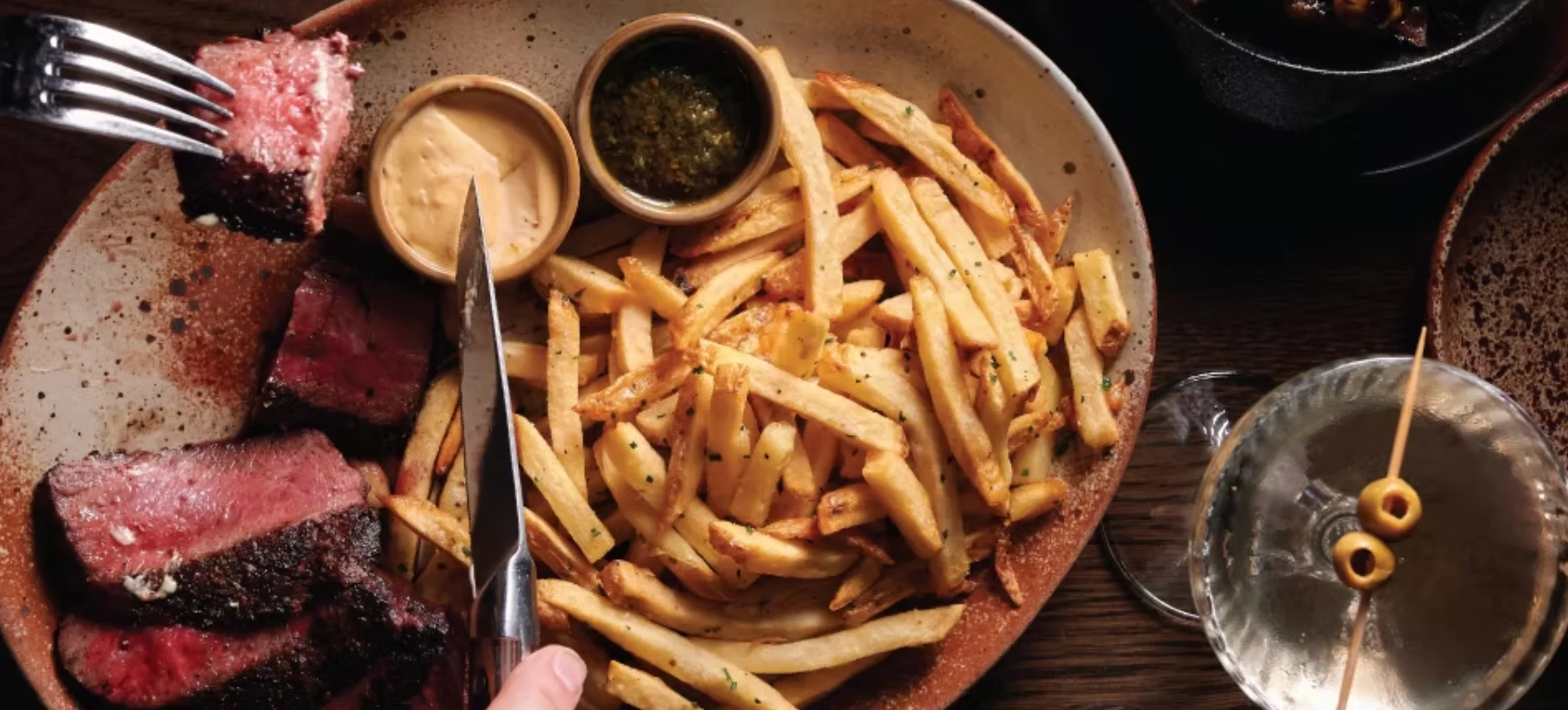 Steak frites and a martini