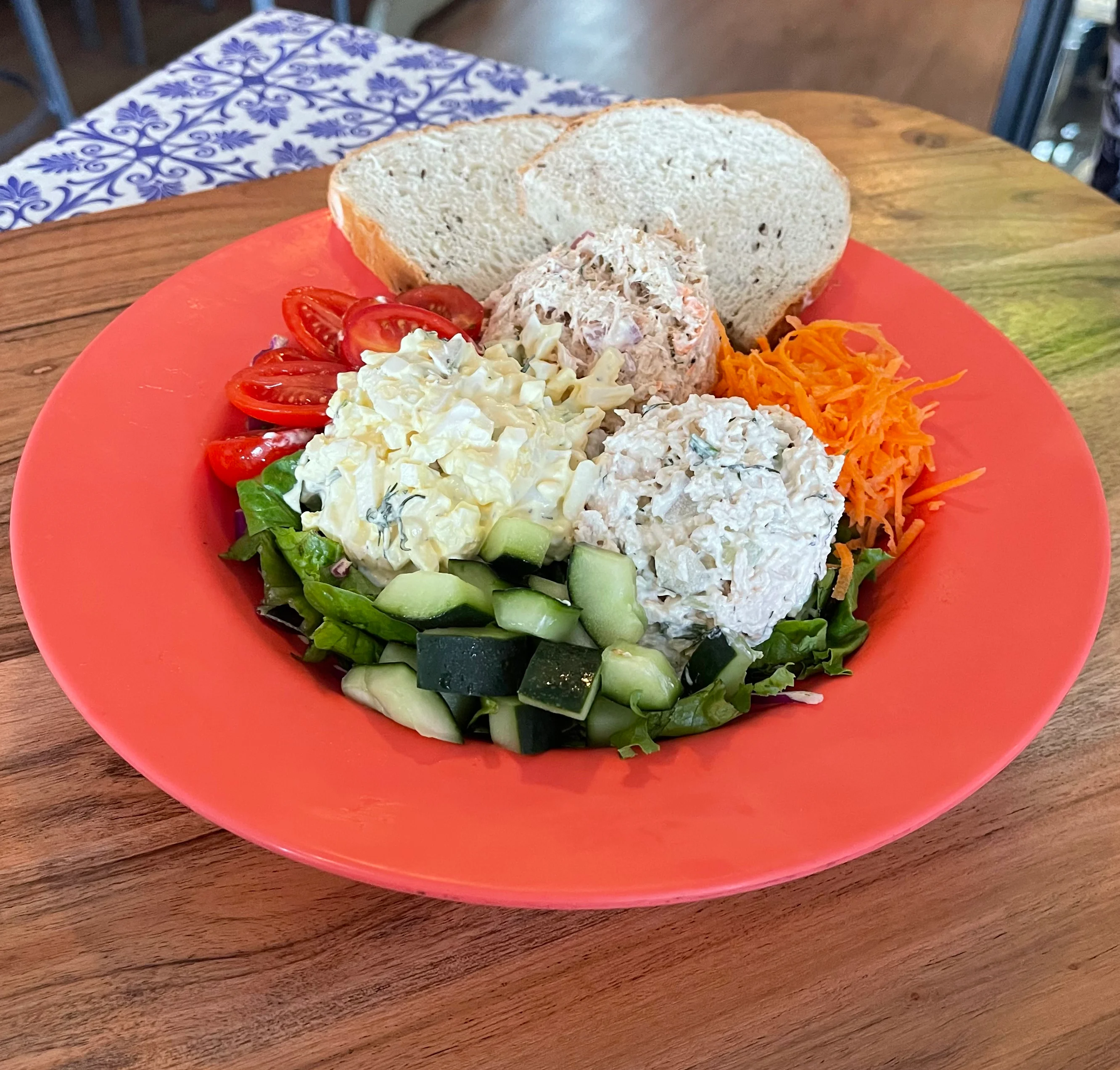 Bubbie's Deli Salad Bowl