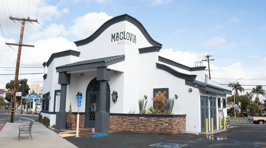 Exterior view of Maglovia restaurant with modern architecture