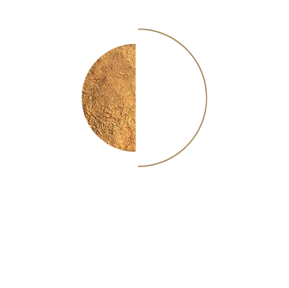 Logo of Soluna Restaurant featuring a modern design