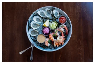 Seafood platter with oysters and shrimp
